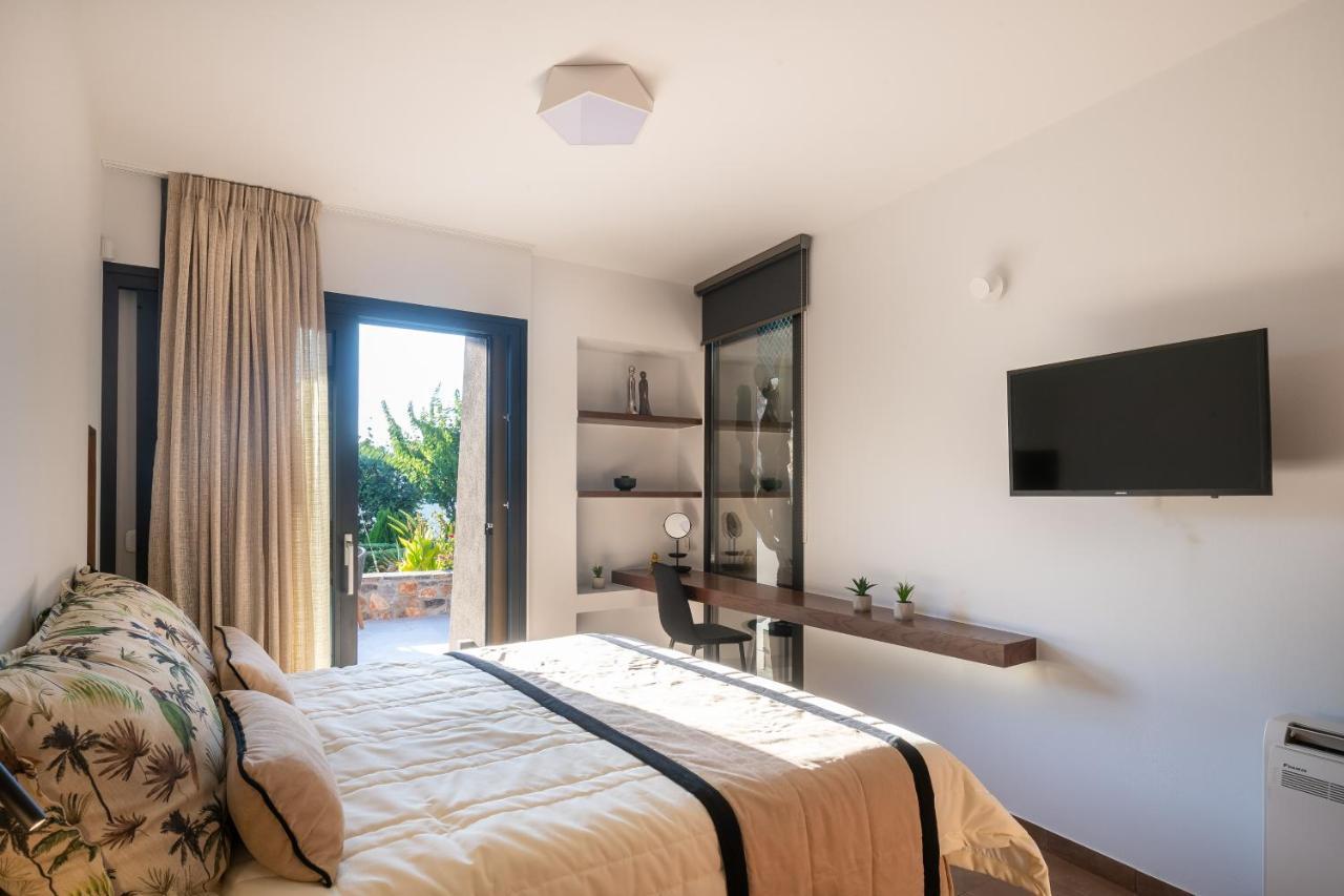 Lithari Luxury Villa With Private Pool, Your Perfect Retreat, Crete Ájosz Nikólaosz Kültér fotó
